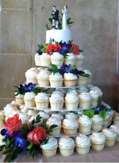 Picture of Tiered Wedding Cupcake Tower