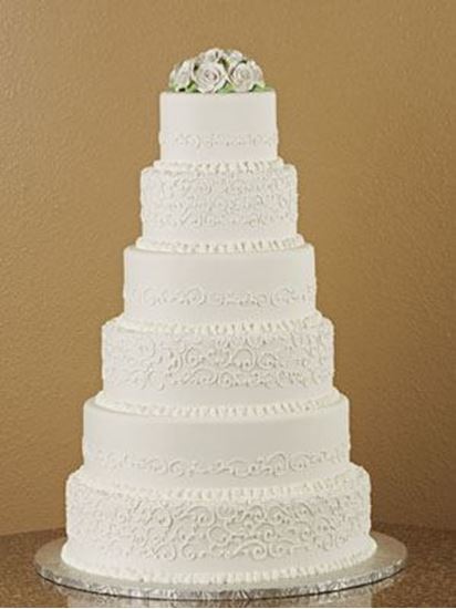 Picture of Traditional Scrolls & Roses Wedding Cake