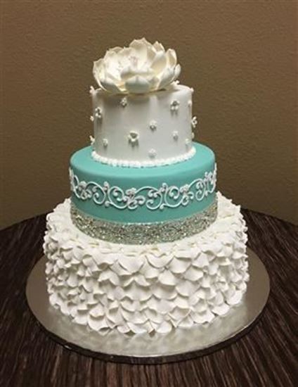 Picture of Rhinestone & Petals Wedding Cake