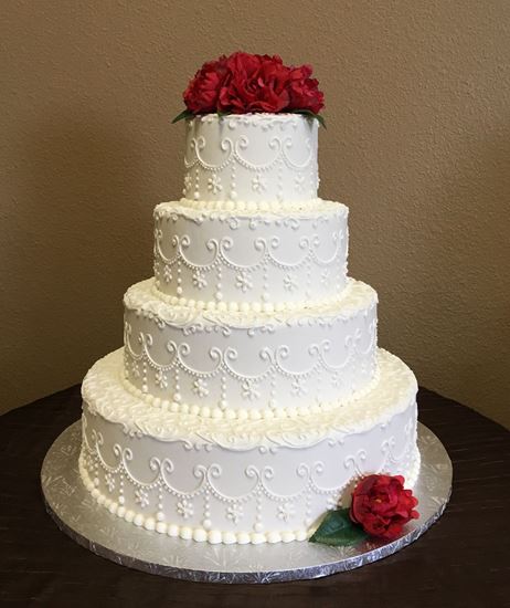 Picture of Red Roses & Scrolled Wedding Cake